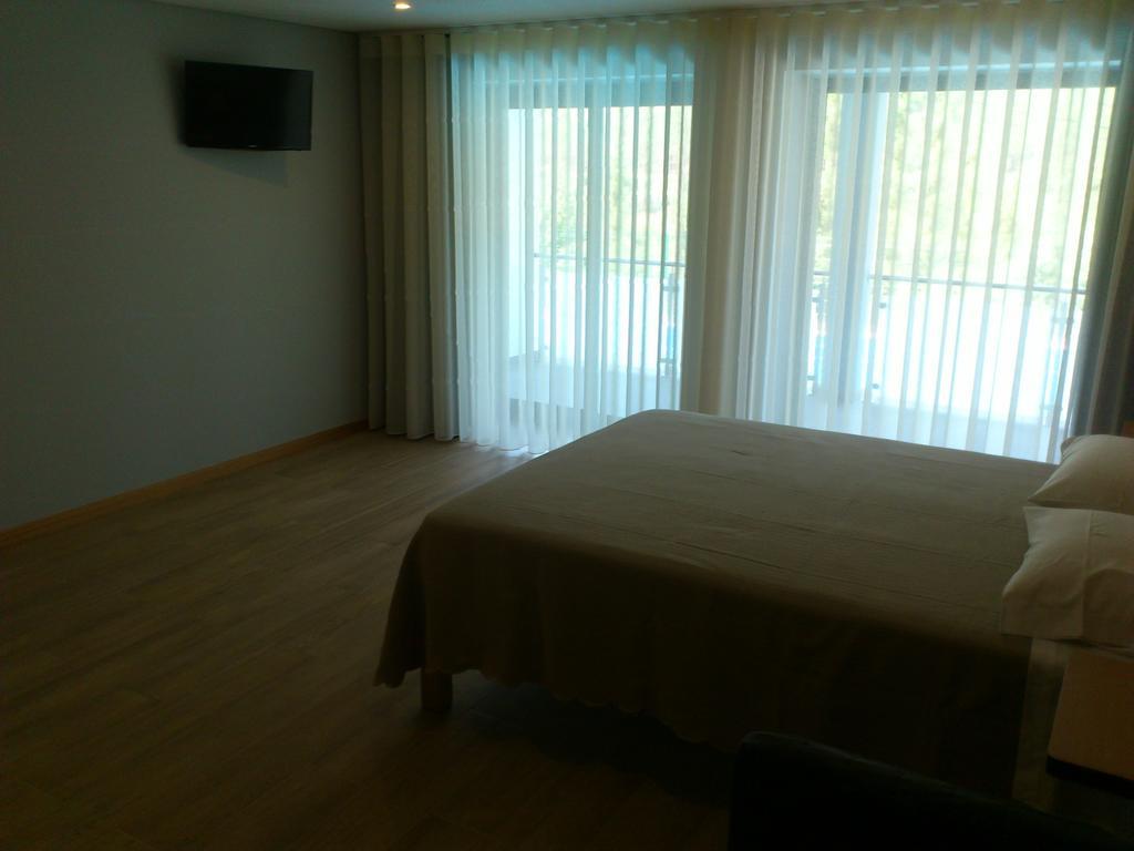 Hotel Lagoa Azul Do Vườn quốc gia Peneda-Gerês Phòng bức ảnh